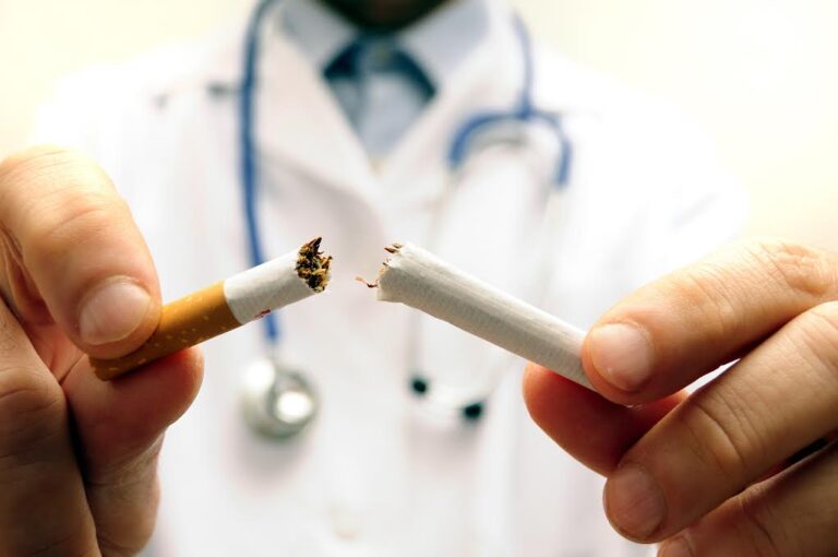 Como um plano de saúde ajuda a tratar o vício de fumar?
